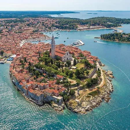 Gorgeous In Feriehus Rovinj