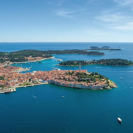 Pet Friendly In With Kitchen * Rovinj