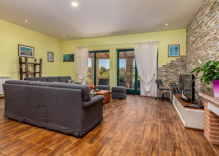 Lovely In With Wifi Feriehus Rovinj