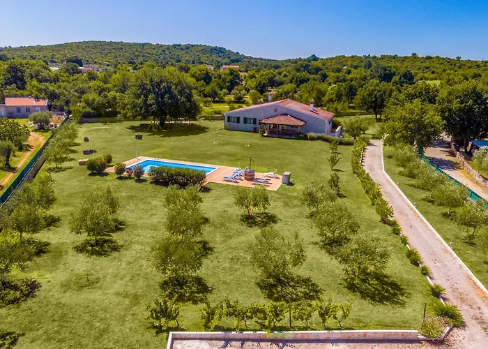 Feriehus Lovely In With Wifi Rovinj